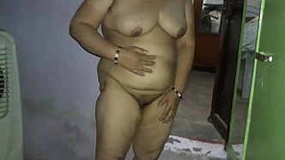 Priya Aunty from Mumbai in action