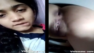 Watch this young girl from Chennai in a steamy bussai video