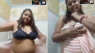 Indian aunt's big boobs on video call