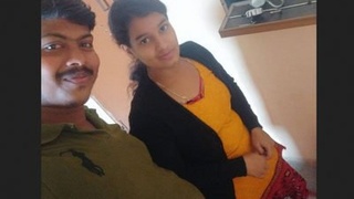 Kannada girl gets fucked in Oyo bedroom