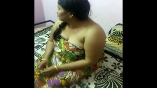 Telugu bhabhi enjoys watching porn movies
