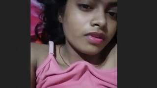 Desi bhabhi in excruciating pain during sex