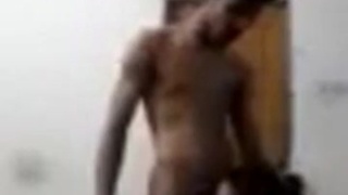 Indian couple indulges in steamy sex with mature Tamil wife