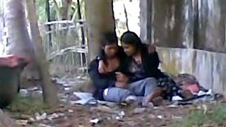 Teen Indian girl gives a POV blowjob in the park