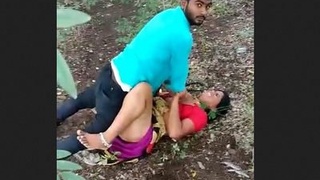 Desi Randi gets caught in the act of outdoor sex
