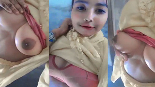 Dehati's first time exposing her ample breasts