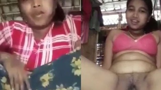 A Guwahati girl reveals her naked pussy on camera