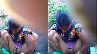 Indian wife washes her bloodied vagina in a steamy video