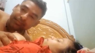 Bangladeshi village wife gives a blowjob for the camera