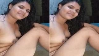 Horny Indian bhabhi captures her nude body on camera