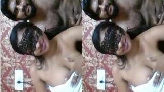 Live webcam show of a horny wife masturbating