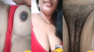 A curvy and attractive Bhabhi has sex with her partner on Facebook