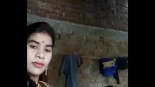 Desi housewife's taboo sex with husband in MMC video