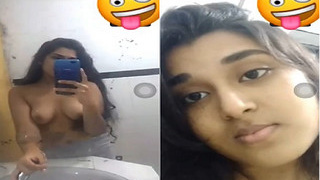 Amateur Indian girl records herself and her big boobs