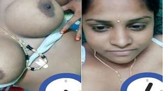 Exclusive video of Indian bhabhi playing with her boobs in part 1