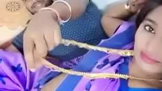 Swathi Naidu and her boyfriend in a steamy video