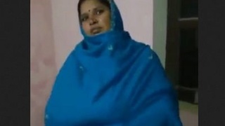 Maduro bhabhi in a case of passionate lust