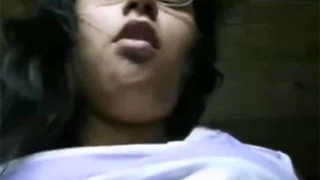 Fat Indian bhabhi gets naughty in XXX video