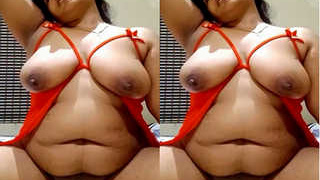 Busty South Indian bhabhi flaunts her body and plays with herself