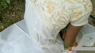 Hot Indian couple enjoys outdoor sex with Divya