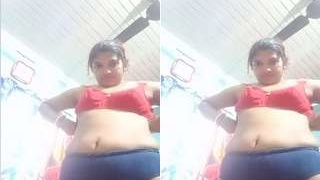 Bhabhi's sexy body on display in part 1