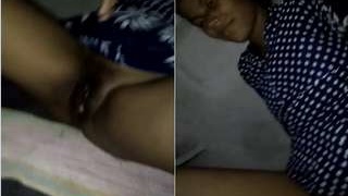 Loverboy records a video of his Indian girlfriend's pussy in a steamy session