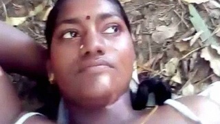 Desi sex tube: A video of a local prostitute in the streets