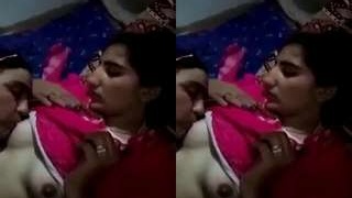 Pakistani lesbians enjoy each other in exclusive video