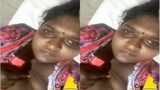 Amateur Indian bhabhi flaunts her big boobs on video call