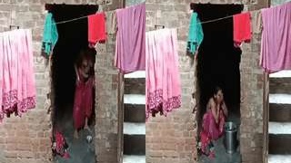 Amateur Indian Bhabhi's hidden camera bathing in part 3