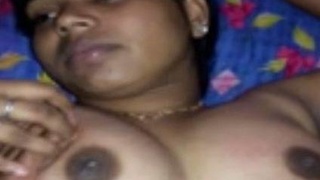 Mallu nurse Kamini from Kerala enjoys steamy sex in video