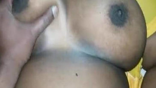 Tamil aunty gets her breasts enhanced in a steamy video