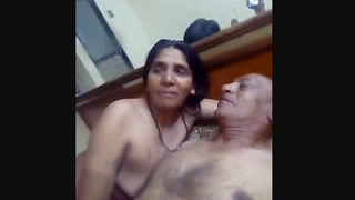 Desi aunty's selfies with big boobs are not enough