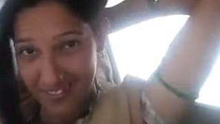Chodan's exclusive video of boobs sucking in a car