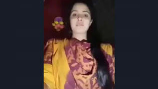 Beautiful Desi girl updates with her video