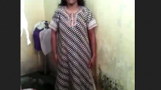 South Indian bhabhi with a tough and sexy face shows her roommate a video of herself