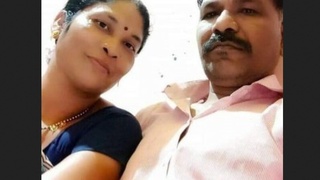 Older couple has steamy MMS session