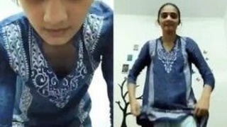 Cute Pakistani girl gets naughty in a hot video