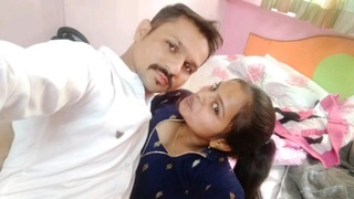 Indian couple has steamy sex in north India