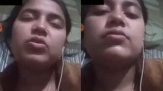 Married Desi bhabi's stunning video call performance