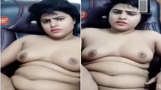 Amateur Bangla babe reveals her big boobs and pussy in exclusive video
