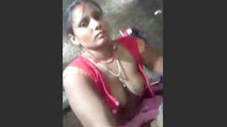 Indian wife rides her lover in her husband's absence