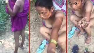 Desi aunty's outdoor nude adventure! Randi's XXX sex video