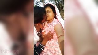 Big boobs girl and her soft Desi friends enjoy outdoor sex in MMC