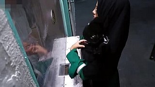 Arab Egyptian woman desperate for money takes on rough sex