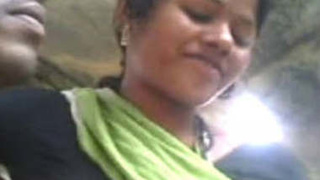 Indian village woman gets filled while fetching water at well