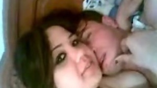 Tunisian call girl offers sexual services in Arabic