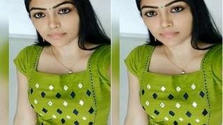Bhabhi's big boobs and cock sucking skills in HD video