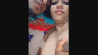 Desi Mistress' Passionate VDO Leak: A Lover's Delight