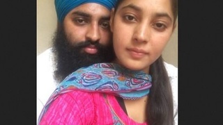 Punjabi couple's steamy MMS features Bhabi